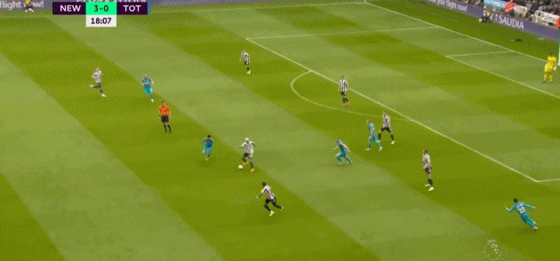 开云体育下载-英超赛季最佳传球！当世除了莫德里奇就是他？