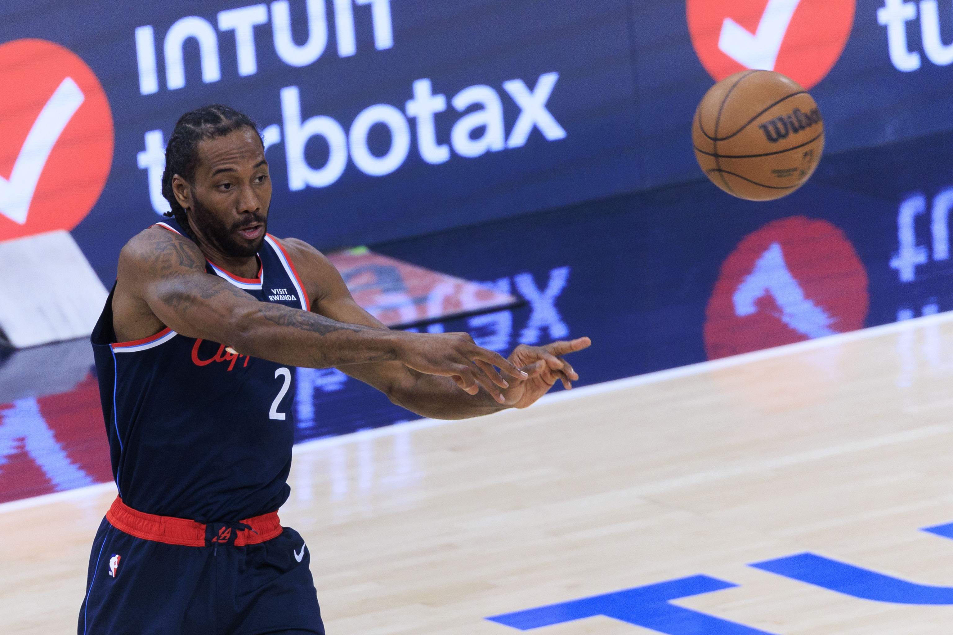 开云APP-加兰：我努力为小卡创造机会&amp;避免他被包夹 若他需休息我自己来整